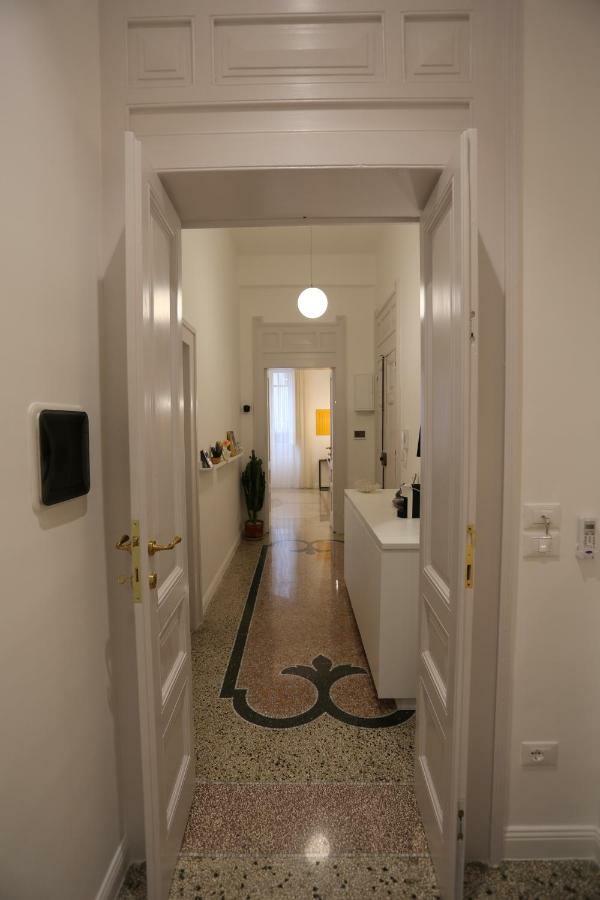 Re Ruggero Rooms Reggio di Calabria Bagian luar foto