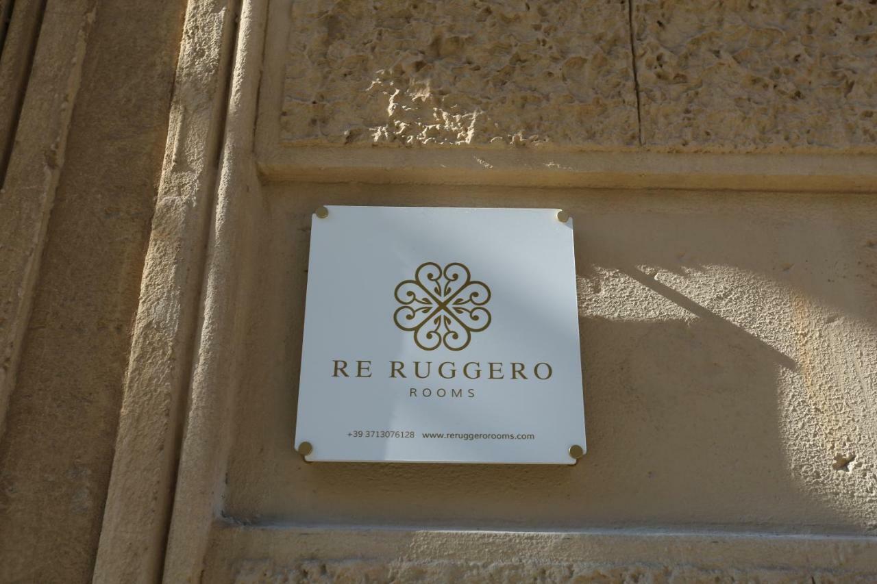 Re Ruggero Rooms Reggio di Calabria Bagian luar foto