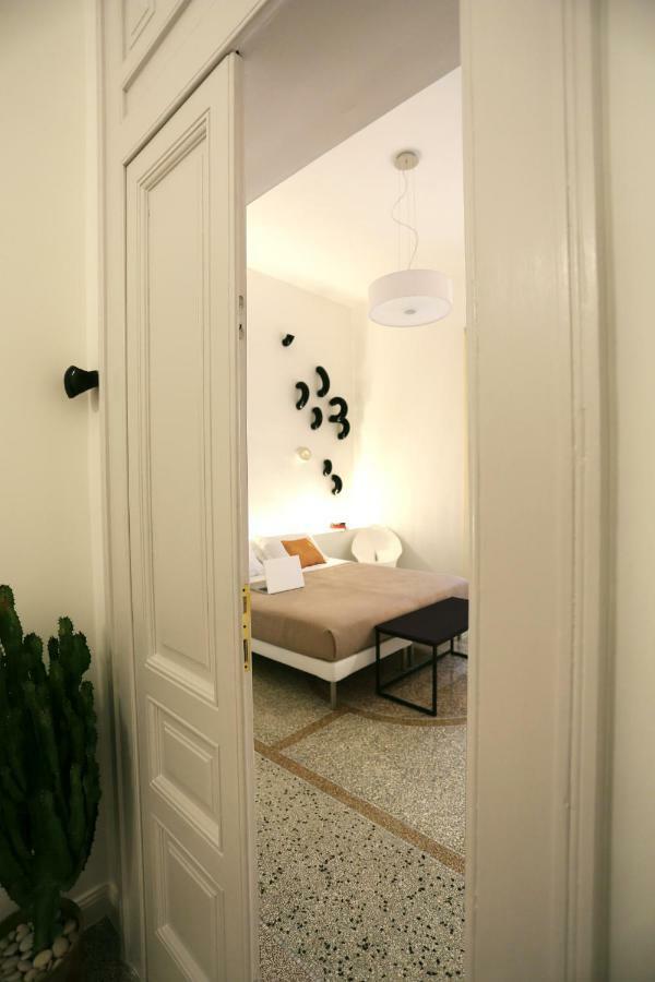 Re Ruggero Rooms Reggio di Calabria Bagian luar foto